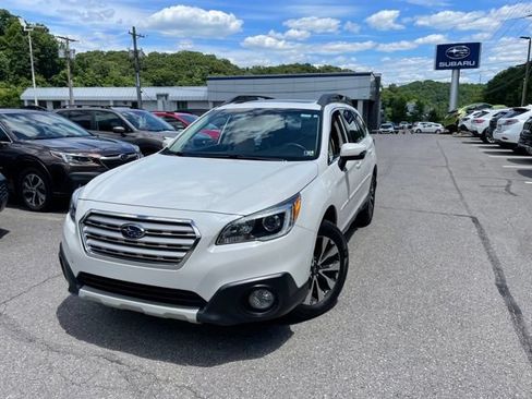 Used 2017 Subaru Outback 2.5i Limited AWD/4WD image 1