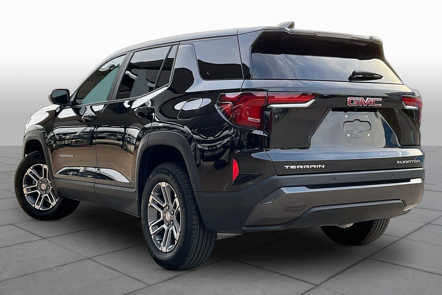 Used 2026 GMC Terrain Elevation FWD image 13