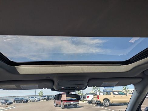 Used 2024 Ford Explorer XLT w/ Equipment Group 202A image 21