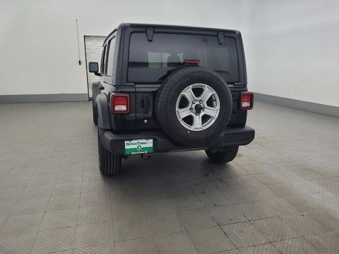 Used 2019 Jeep Wrangler Unlimited Sport S AWD/4WD image 6