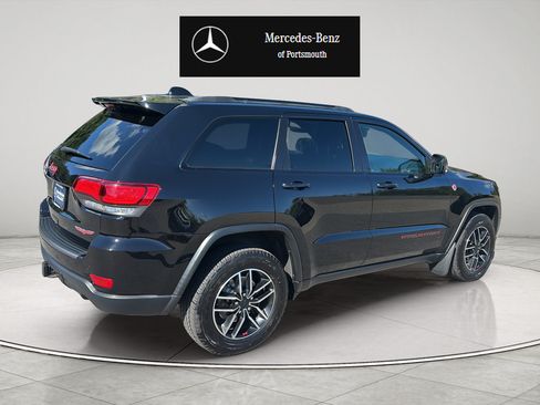 Used 2020 Jeep Grand Cherokee Trailhawk w/ Premium Lighting Group AWD/4WD image 5