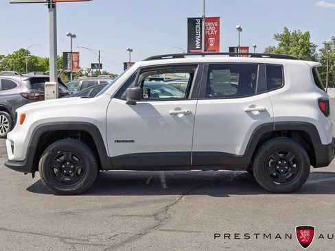 Used 2022 Jeep Renegade Latitude AWD/4WD image 12