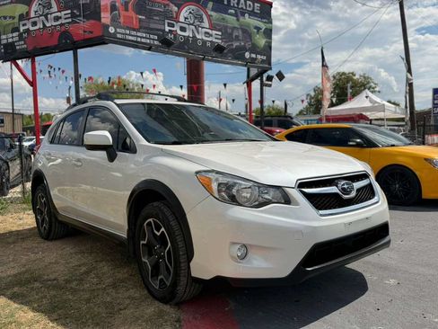 Used 2014 Subaru Crosstrek 2.0i Limited AWD/4WD image 3