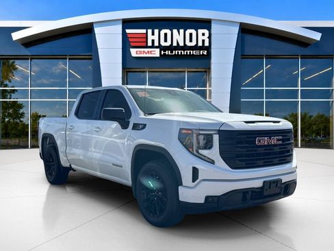 Used 2026 GMC Sierra 1500 Elevation AWD/4WD image 2