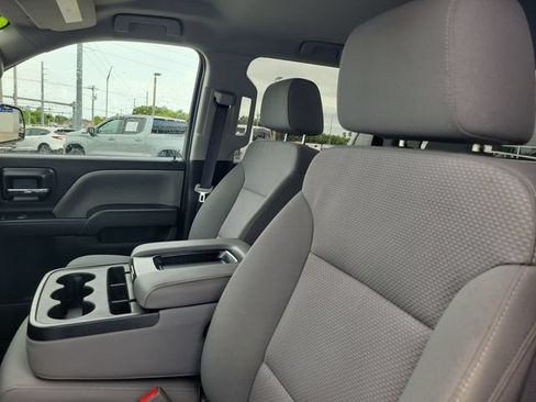 Used 2018 Chevrolet Silverado 1500 Custom w/ Custom Value Package AWD/4WD image 13