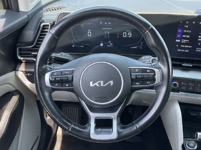Used 2023 Kia Sportage EX FWD image 11