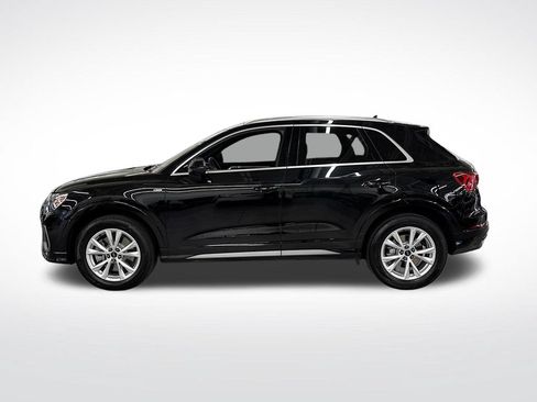 Used 2025 Audi Q3 2.0T Premium w/ Convenience Package AWD/4WD image 2