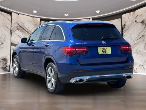 Used 2018 Mercedes-Benz GLC 300 4MATIC image 8