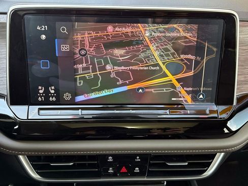 New 2024 Volkswagen Atlas SEL image 10