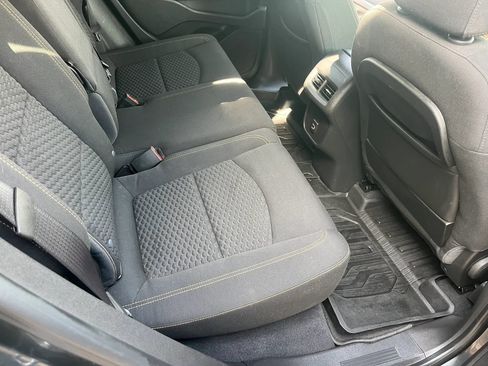 Used 2021 GMC Terrain SLE FWD image 14