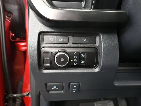 Used 2024 Ford F250 Lariat w/ Lariat Ultimate Package AWD/4WD image 25