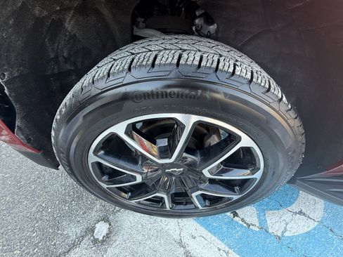 Used 2022 Chevrolet Tahoe RST w/ Luxury Package image 15