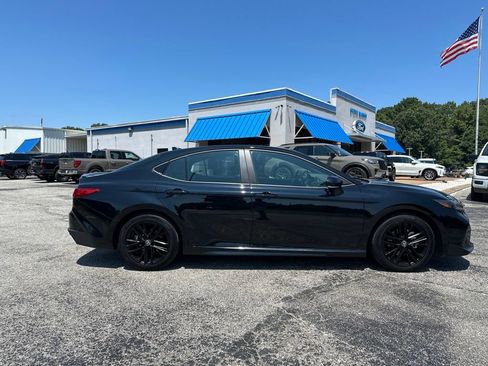 Used 2025 Toyota Camry SE w/ Multimedia Upgrade Package FWD image 2