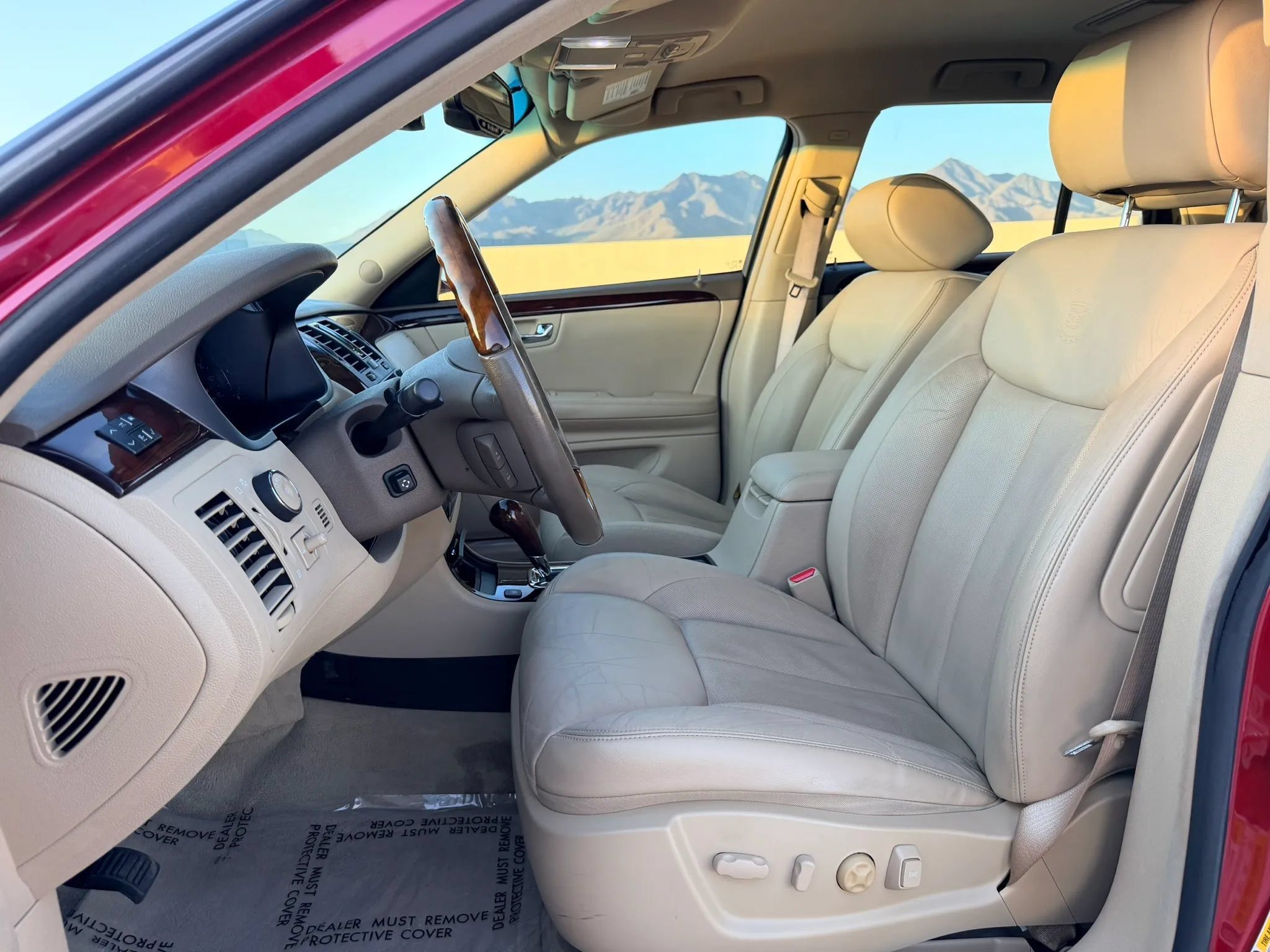Used 2006 Cadillac DTS FWD image 9