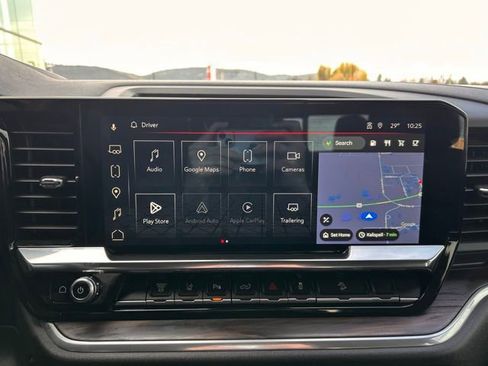 Used 2025 GMC Sierra 3500 SLT w/ SLT Premium Package image 19