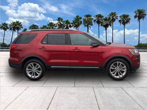 Certified 2019 Ford Explorer XLT w/ Equipment Group 201A FWD image 6