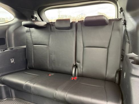 Certified 2024 Toyota Highlander XSE image 35