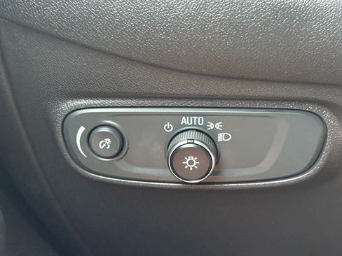 Used 2024 Chevrolet Equinox LT w/ Driver Convenience Package AWD/4WD image 22