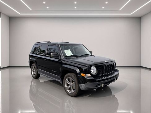 Used 2015 Jeep Patriot High Altitude FWD image 8