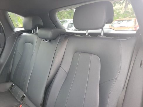 Used 2022 Mercedes-Benz GLA 250 w/ Premium Package Lite image 16