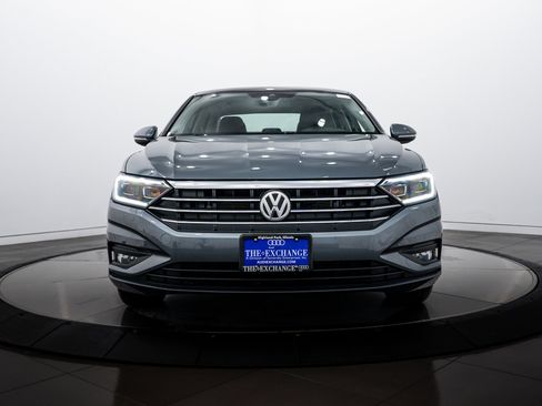 Used 2019 Volkswagen Jetta SEL Premium image 24