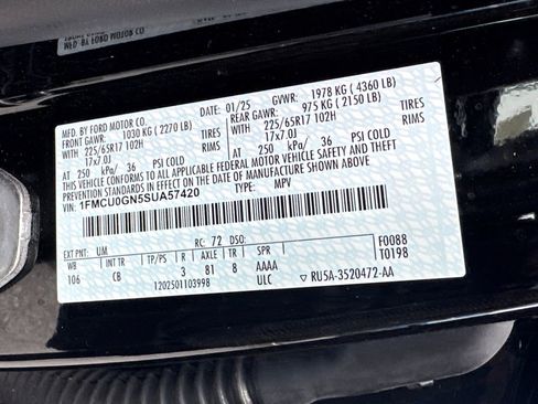 Used 2025 Ford Escape Active FWD image 33
