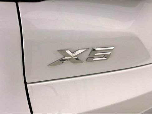 Used 2023 BMW X5 xDrive45e w/ Luxury Seating Package AWD/4WD image 7