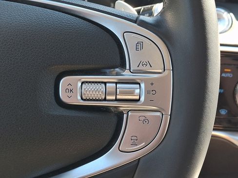 Used 2025 Genesis GV70 2.5T AWD/4WD image 21