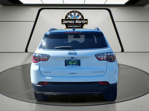 Used 2024 Jeep Compass Limited AWD/4WD image 5