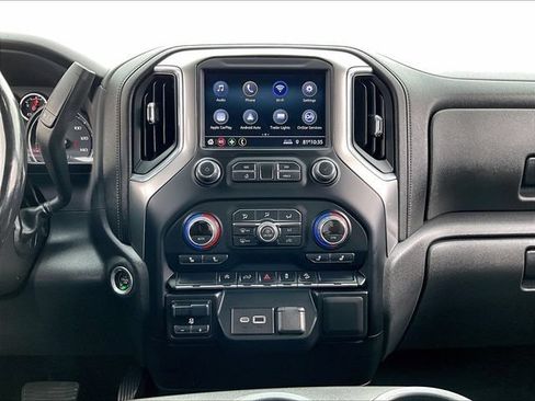 Used 2022 Chevrolet Silverado 1500 RST AWD/4WD image 18