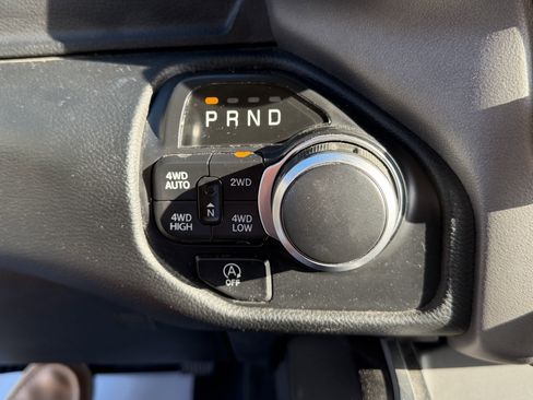 Used 2021 RAM 1500 Big Horn AWD/4WD image 28