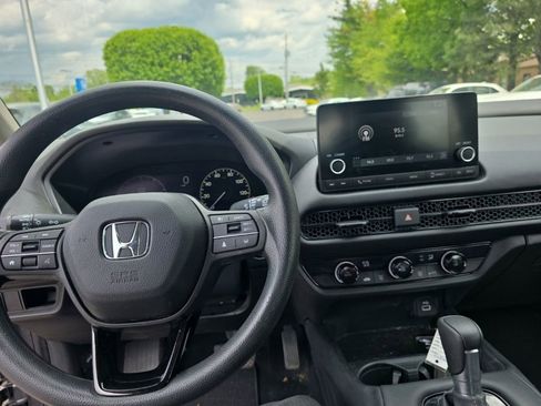 Certified 2023 Honda HR-V LX image 19