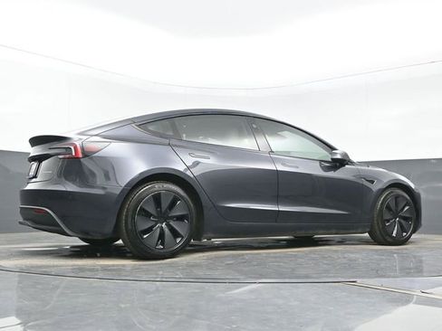 Used 2025 Tesla Model 3 Long Range image 27