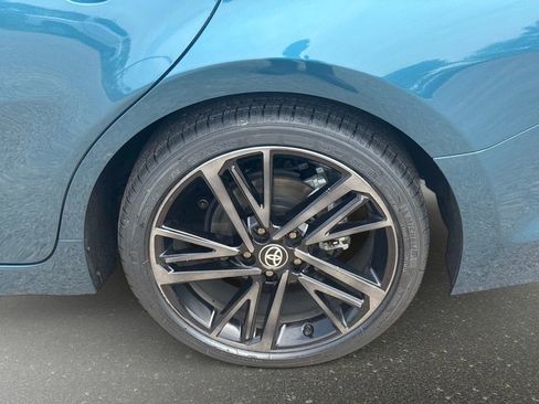 Used 2025 Toyota Camry XSE image 10