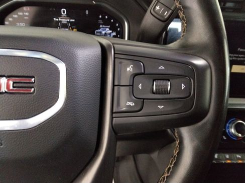 Used 2024 GMC Sierra 2500 AT4 w/ AT4 Premium Plus Package image 14