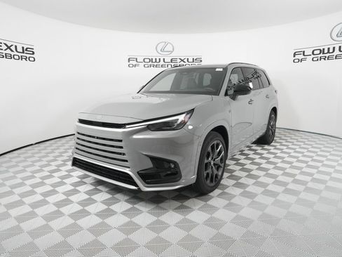 New 2026 Lexus TX 500h AWD image 1