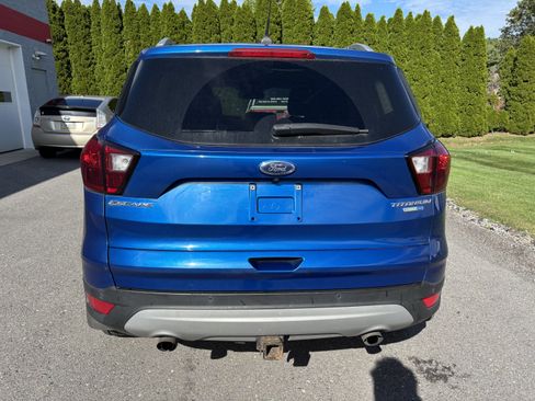 Used 2019 Ford Escape Titanium w/ U9j03 - Titanium Tow Package AWD/4WD image 4