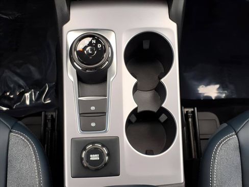 Used 2024 Ford Bronco Sport Outer Banks AWD/4WD image 19