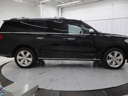 Certified 2024 Ford Expedition Max Platinum AWD/4WD image 2