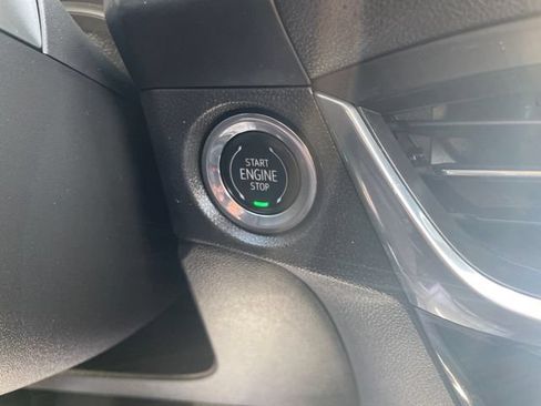 Used 2024 Buick Encore GX Sport Touring AWD/4WD image 37