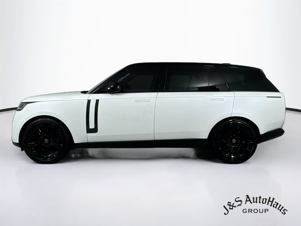 Used 2025 Land Rover Range Rover Long Wheelbase SE AWD/4WD image 4