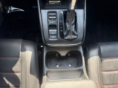 Used 2025 Honda CR-V Sport-L image 23