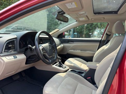 Used 2018 Hyundai Elantra Value Edition FWD image 5