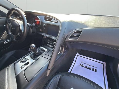 Used 2019 Chevrolet Corvette Grand Sport w/ Carbon Flash Badge Package image 21