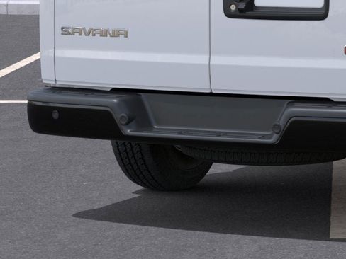 New 2026 GMC Savana 2500 w/ Driver Convenience Package RWD image 37