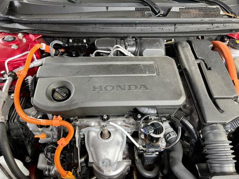 Used 2025 Honda Accord Sport image 28