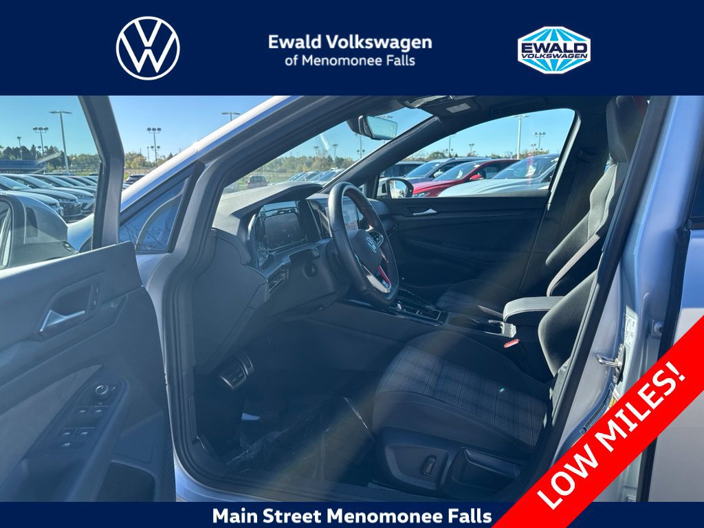 Used 2023 Volkswagen GTI SE FWD image 9