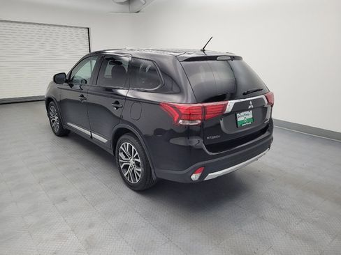 Used 2016 Mitsubishi Outlander SE AWD/4WD image 5