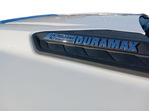 Used 2024 Chevrolet Silverado 3500 High Country w/ High Country Premium Package image 32