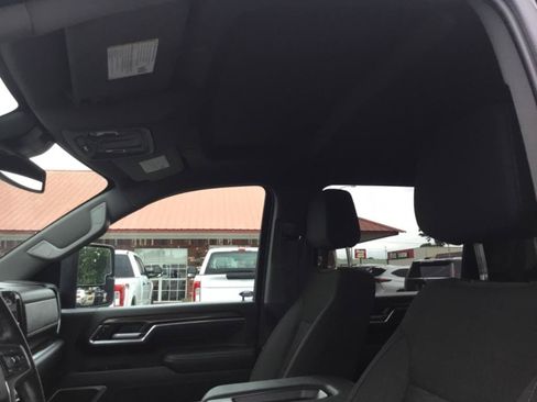 Used 2025 Chevrolet Silverado 2500 LT w/ Trail Boss Package AWD/4WD image 31